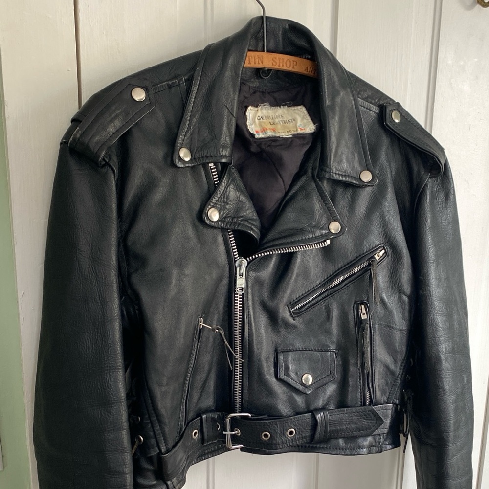 genuine Leather heavy duty cropped motorcycle biker Jacket